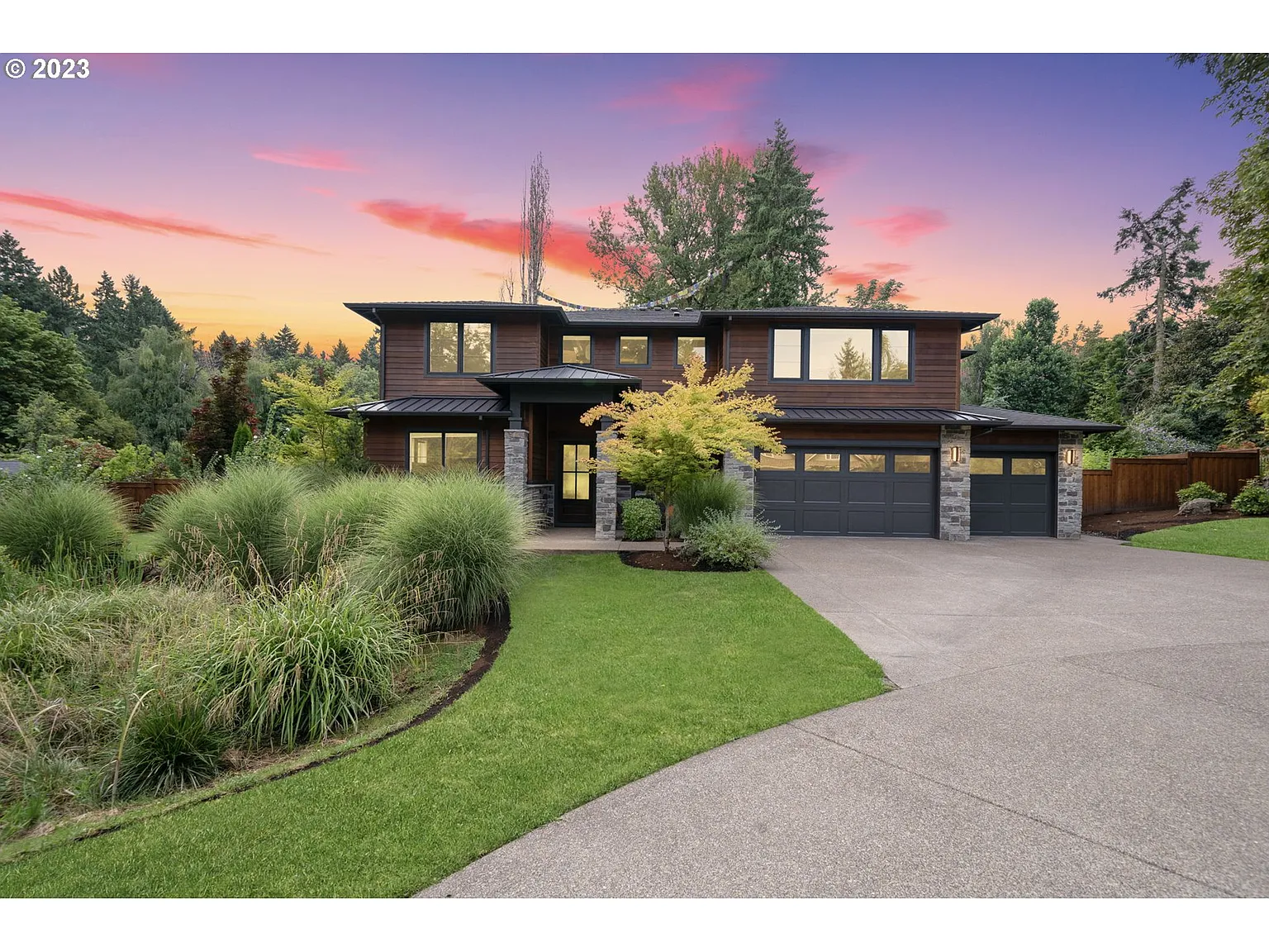 2600 Glenmorrie Dr photo 1