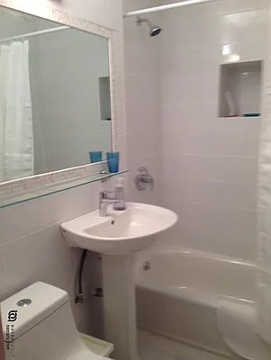 Rented by Batra Group Inc | media 6