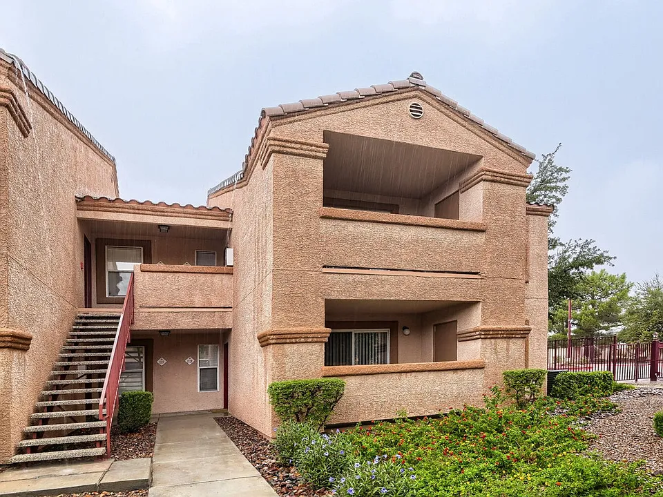 1150 N Buffalo Dr #1120
