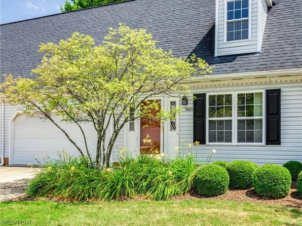 5001 Bar Harbor Ln, Stow, OH 44224