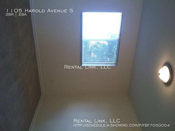 4th image of 1105/1107 Harold Ave S Unit 7