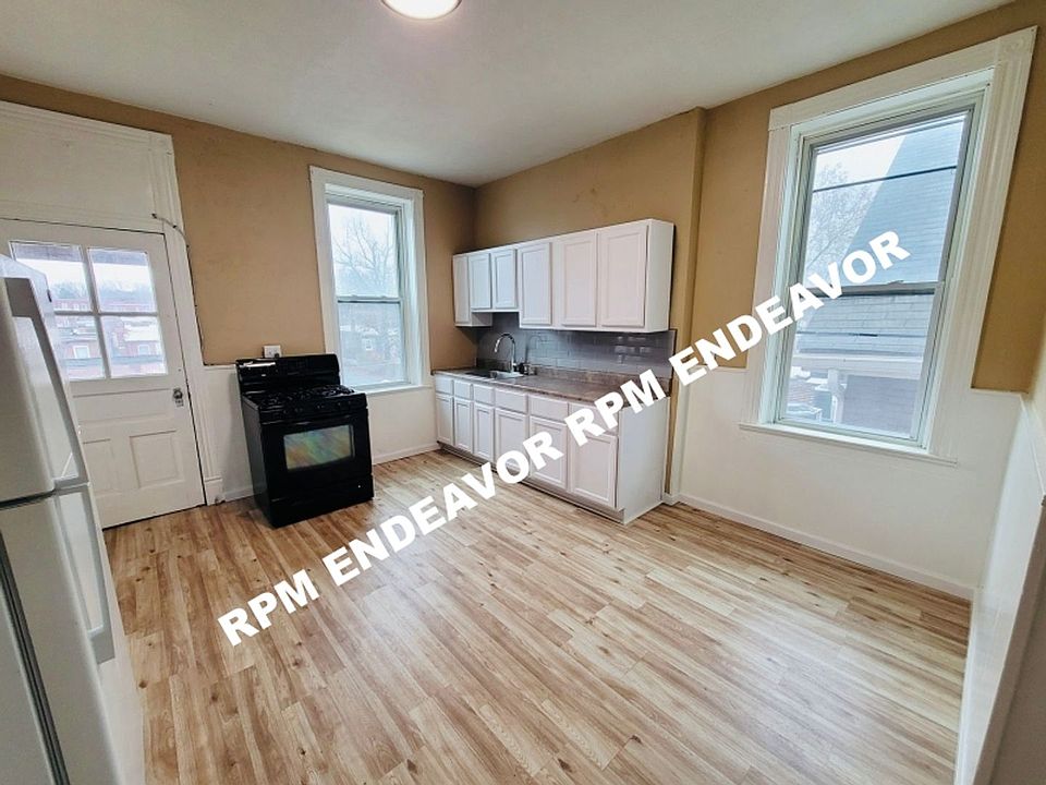 1st image of 4654 Alaska Ave #2F