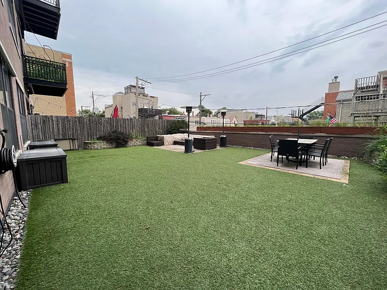 3245 N Ashland Ave #2E — Photo 3