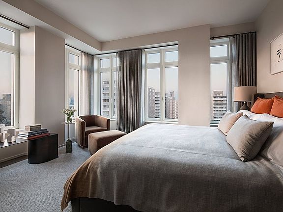 4th image of 543 W 122nd St #27A