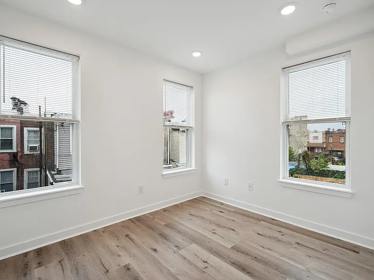 3458 Frankford Ave #B31 — Photo 2