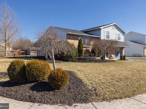 2 Constance Ct, Bear, DE 19701