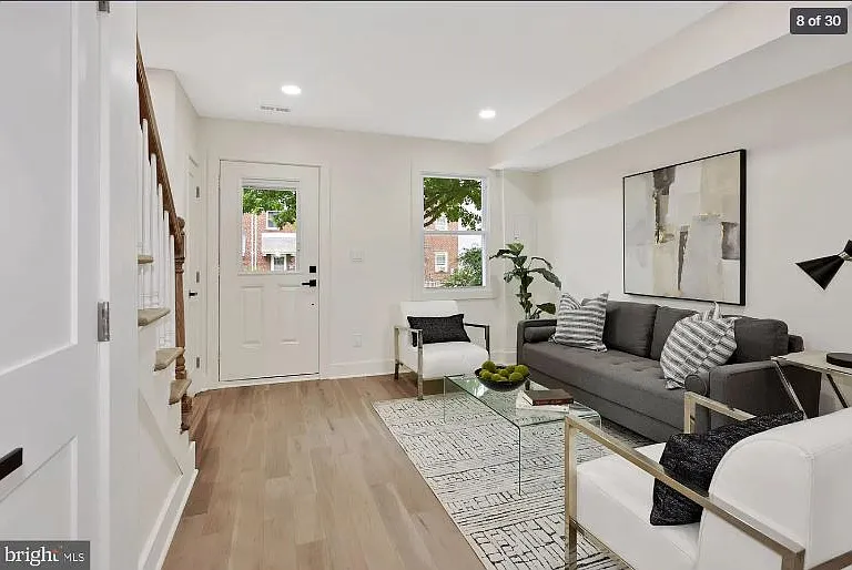 420 20th St NE — Photo 26