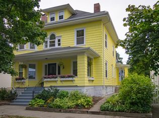 65 Clinton St, New Bedford, MA 02740