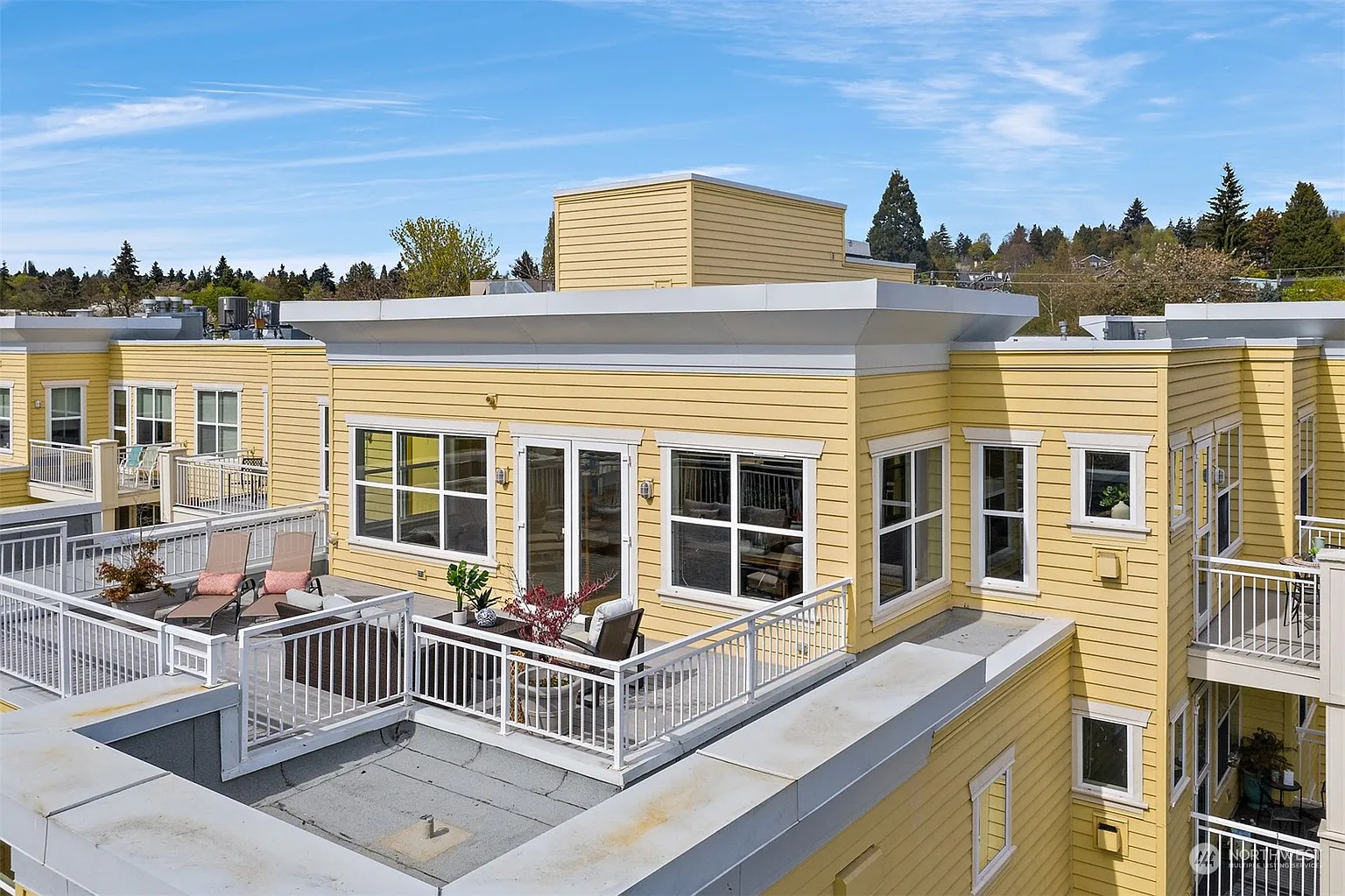 2901 NE Blakeley Street #512 photo 1