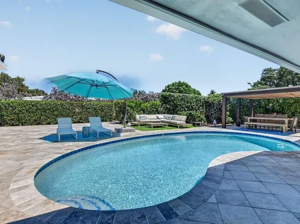 424 SW 7th Way, Boca Raton, FL 33486