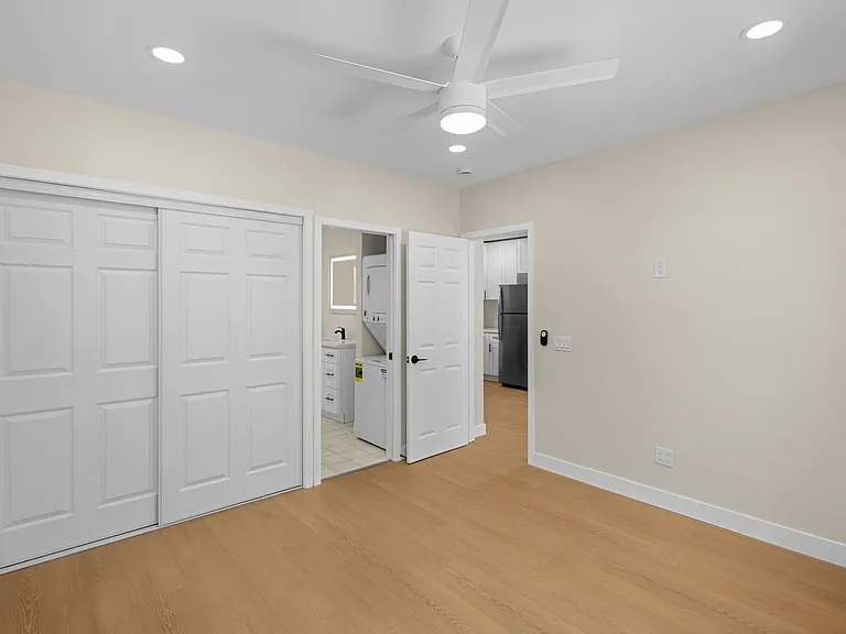 5053 Lenore Dr — Photo 9