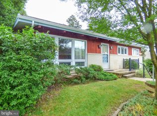 2444 Logan Rd, York, PA 17408