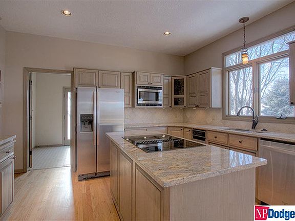 5th image of 1514 N 131st Cir