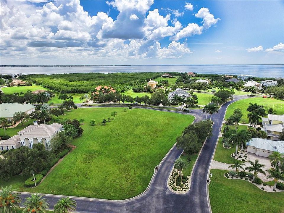 1st image of 4460 Grassy Point Blvd