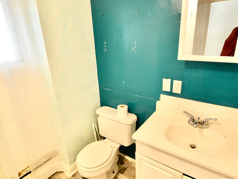 143 W Price St — Photo 10