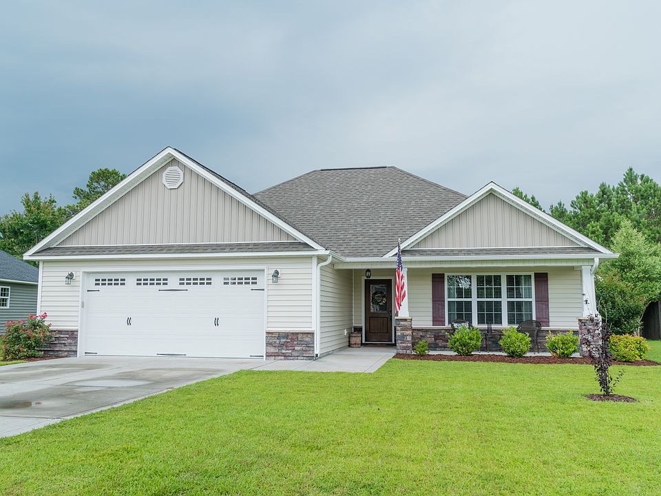 1st image of 216 Marsh Haven Dr