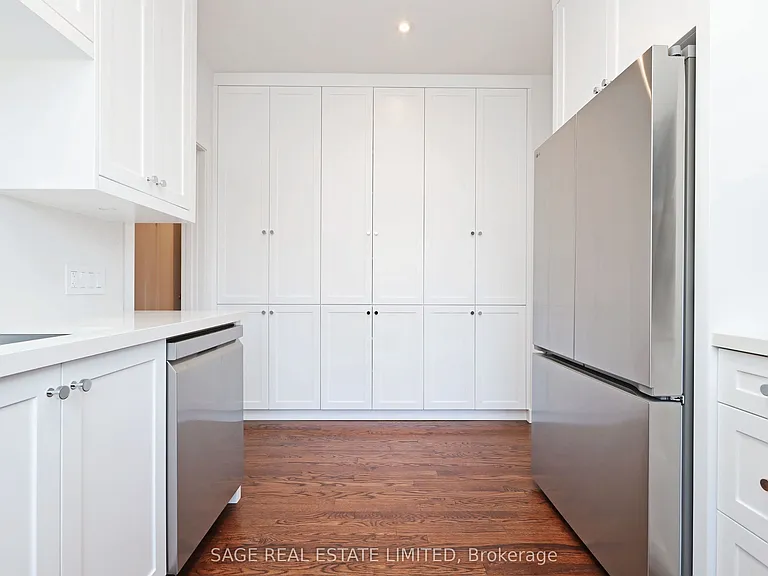150 Balmoral Ave #304 — Photo 10