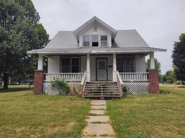 219 N Euclid St, Slater, MO 65349