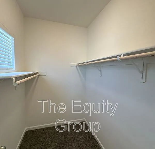 725 S Pinkham #101 — Photo 16