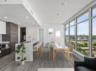 2381 Beta Ave #2801, Burnaby, BC V5C 5N1