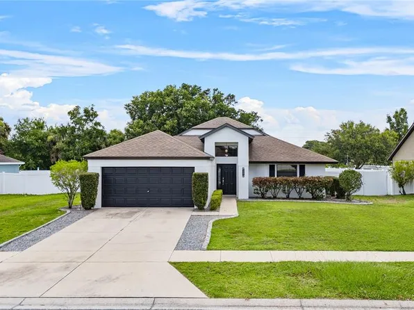 4297 Abaco Dr, Tavares, FL 32778