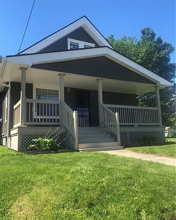 1st image of 15918 Holmes Ave
