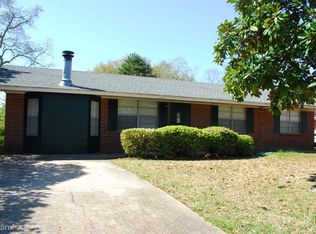9 Leggett Cir, Gulfport, MS 39503