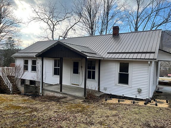 3rd image of 48 Incubator Hollow Rd