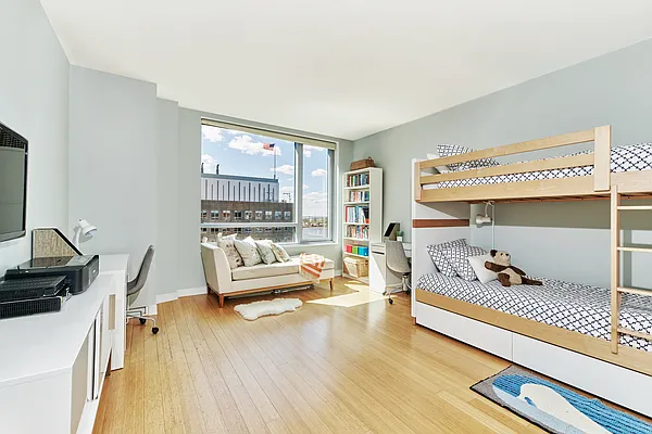 Sold by Compass | media 7