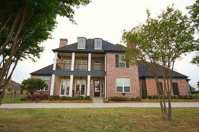 1st image of 451 Palomino Way