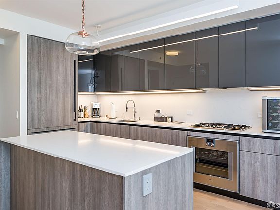 5th image of 338 Main St #20B