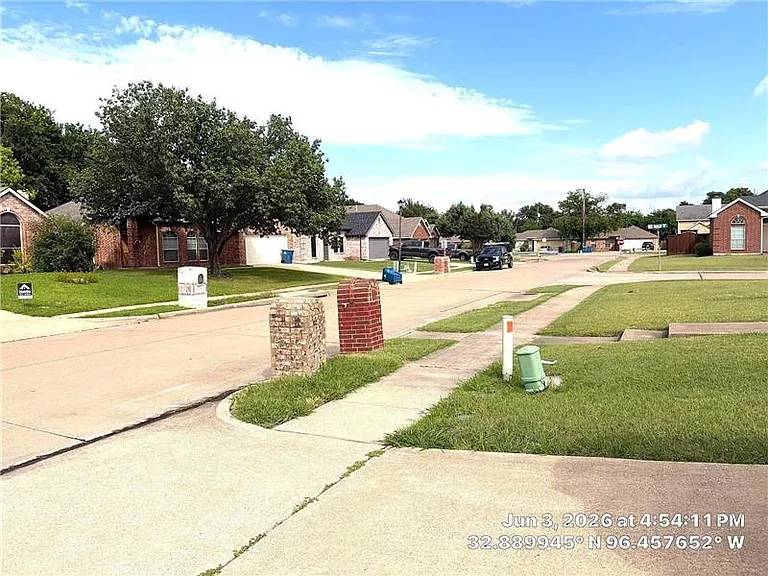 113 Sequoia Rd — Photo 27