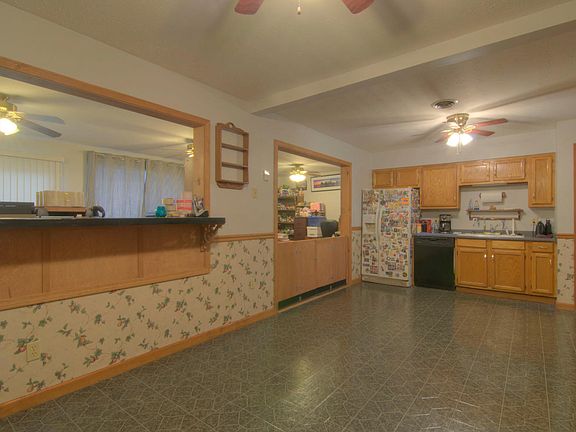 5th image of 10517 Grovedale Dr