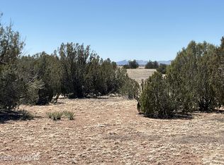 LOT 571 N Spooky Owl Trl, Seligman, AZ 86337