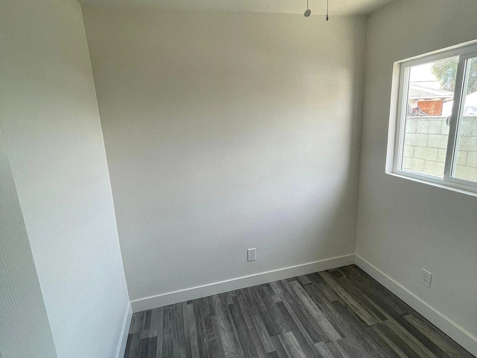 3 bed, $3,500 — Photo 2