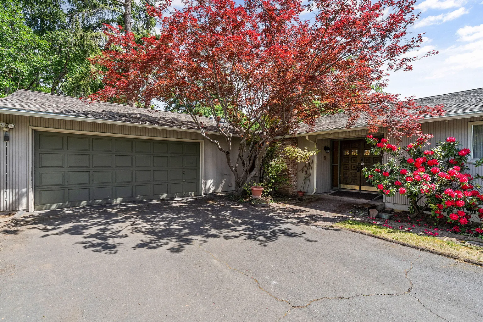 305 S Groveland Ave photo 1