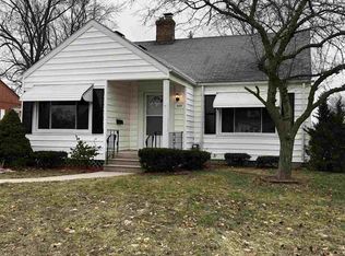 409 Main St, Essexville, MI