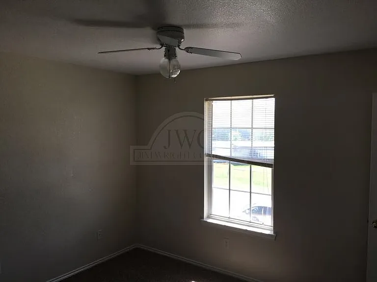 2312 Wildewood Dr #B — Photo 10