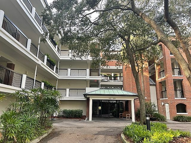 1st image of 803 Seddon Cove Way