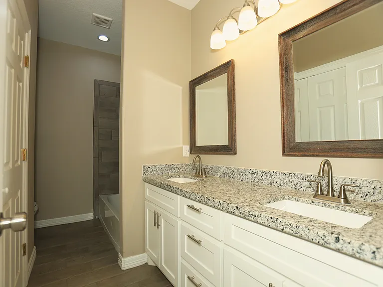1012 Oak St #A — Photo 6