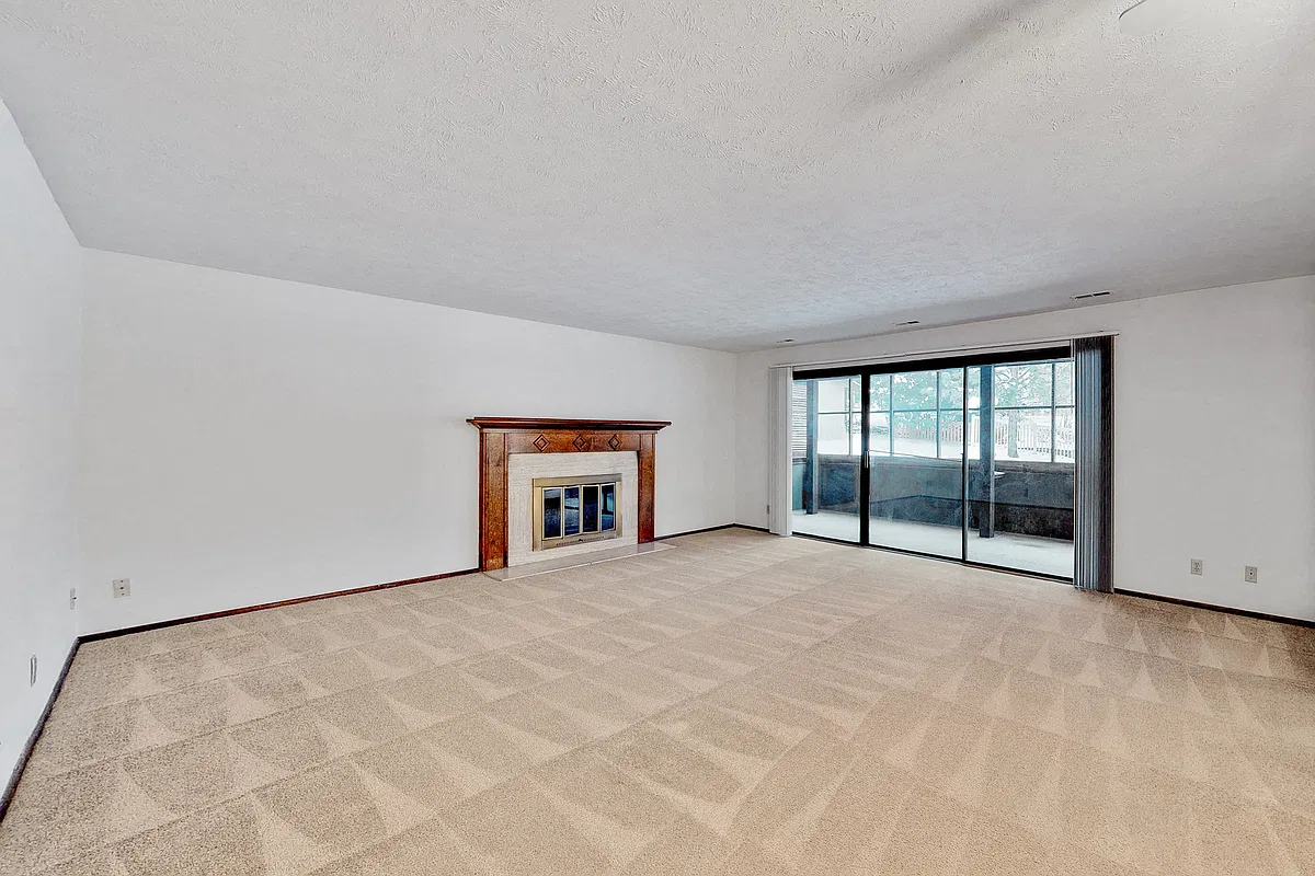 Floor plan 2 Bed 2 Bath Duplex