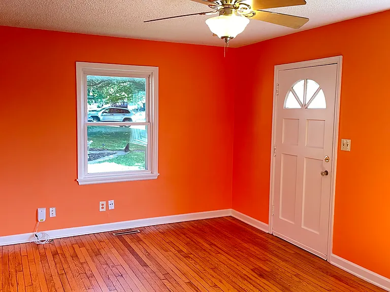 803 N Concord Ave — Photo 2