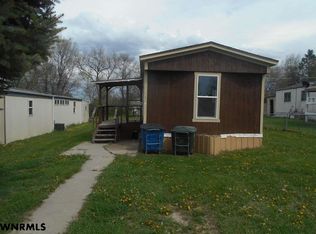 200135 Ridge Dr, Gering, NE 69341