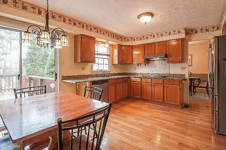 10266 Globe Dr, Ellicott City, MD 21042 | Zillow