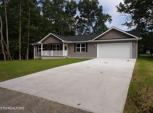 707 Oneida Ln, Crossville, TN 38572
