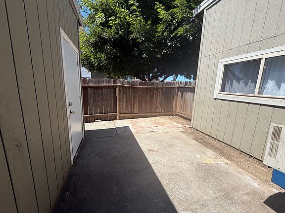 4th image of 124 Del Norte Ct