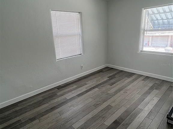 5th image of 1407 N Betty Ln #1