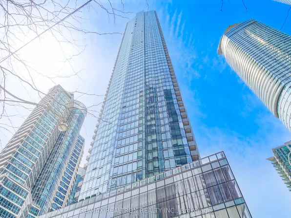 10 York St, Toronto, ON