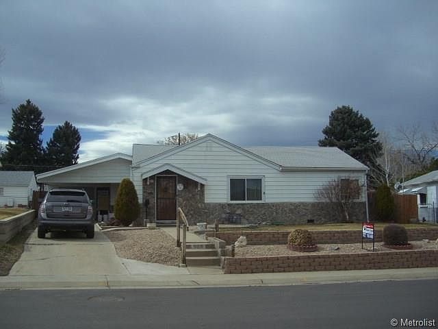 1st image of 515 S Quieto Way