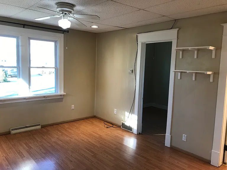 19 Muskingum St #1 — Photo 5